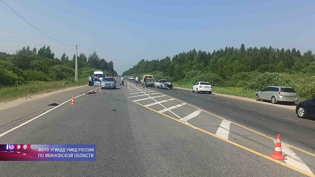 В Ивановской области в ДТП погибли водитель и две пассажирки мопеда