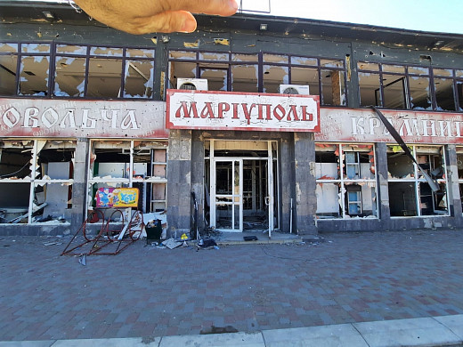 В Мариуполе ивановцы спасают брошенных животных 