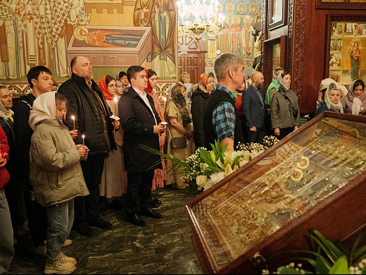 В Иванове в Успенском кафедральном соборе прошло Пасхальное богослужение