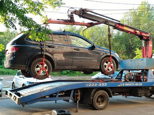 Восемь автомобилей должников за энергоресурсы отправились на штрафстоянку