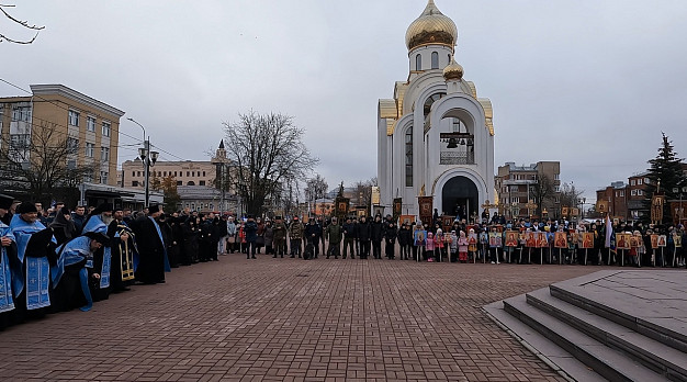 В Иванове празднуют День иконы Казанской Божией Матери и День народного единства