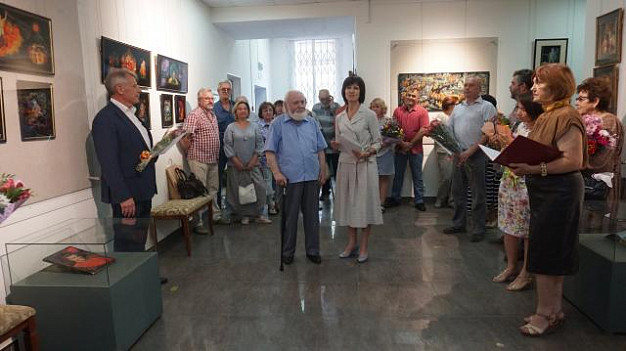 В Палехе открылась семейная выставка Бориса и Калерии Кукулиевых
