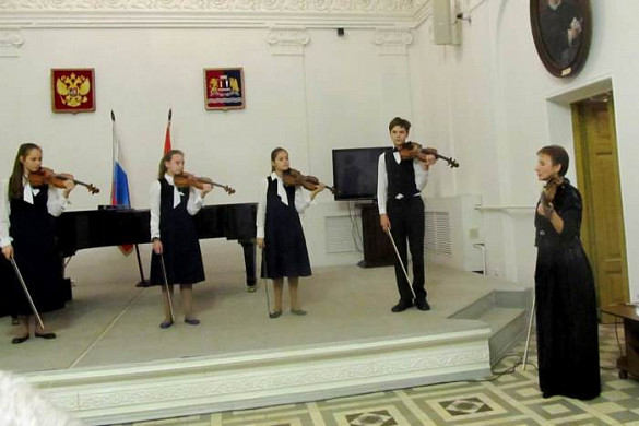 Педагог из Иванова стала лучшим в ЦФО преподавателем детской школы искусств 