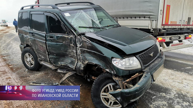 Школьный автобус попал в ДТП в Ивановской области