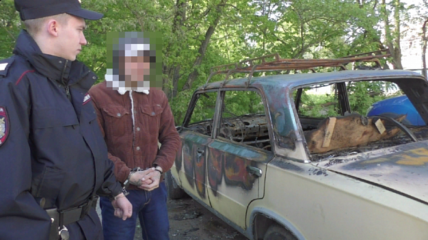 В Иванове полиция задержала поджигателя машин