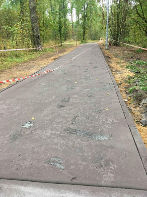 Жители Заволжска не дают закончить благоустройство городского парка