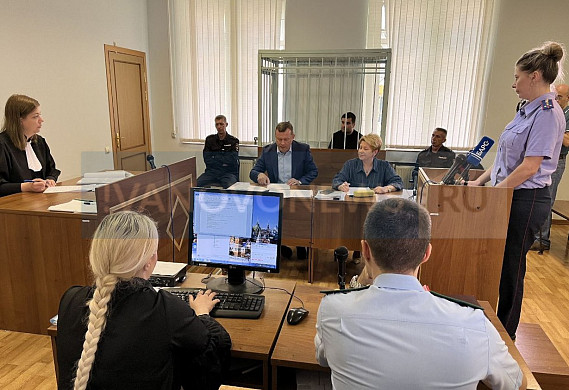  Дмитрий Вавринчук в СИЗО сменил пять камер, читает «Анну Каренину» и воспитывает уголовный элемент 