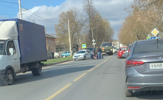 В Иванове сбивший девушку водитель «Рейндж Ровера» заявил, что не заметил ее