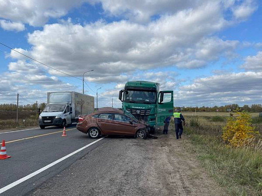  На окружной дороге в Шуе в жестком ДТП погибла женщина 