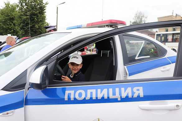 В Шуе полиция провела День открытых дверей