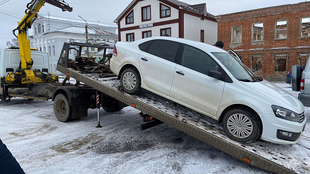Банк отобрал у жителя Гаврилово-Посадского района заложенную под кредит машину 