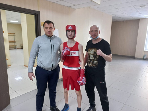 Ивановец Евгений Зырин выиграл финал Первенства ЦФО по боксу 