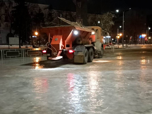  За сутки в Иванове израсходовано 125 тонн песко-соляной смеси 