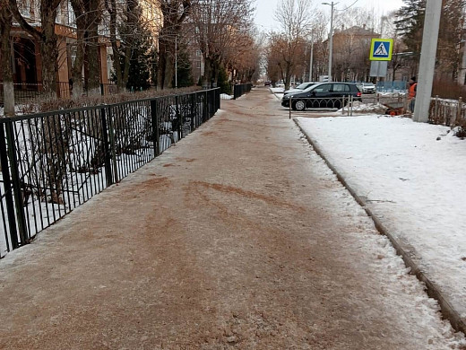 Администрация Иванова сообщает, где тротуары посыпаны песком 