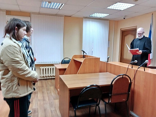  В Иванове двое хулиганов избили прохожего, вступившегося за женщину 