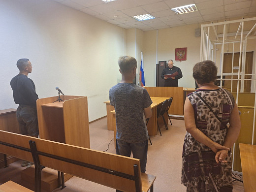 Житель Родников избил приятеля и украл деньги у знакомой