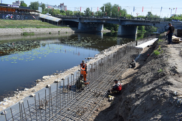 В Иванове продолжается ремонт набережной Уводи