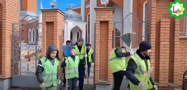 Ивановские мусульмане провели в Рамадан генеральную уборку территории Соборной мечети