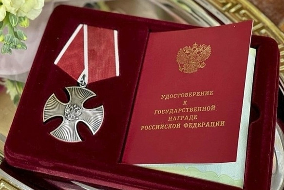 В Южском районе семьям погибших бойцов Суслова и Флуидзе вручены ордена