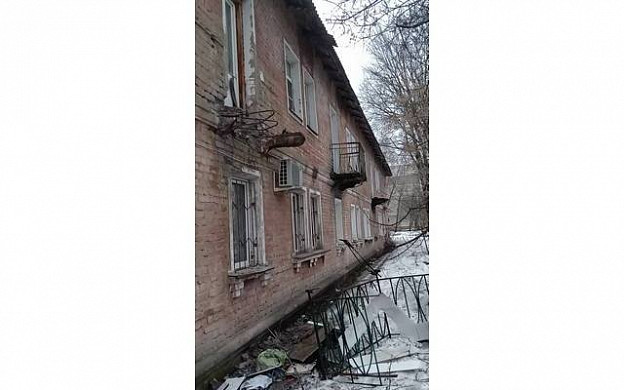 В Иванове рухнул балкон многоквартирного дома