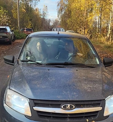 Ивановец не смог сдать кошку в приют и выбросил ее в кусты