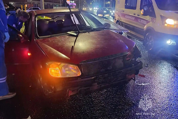 Вечером в Иванове столкнулись две легковушки
