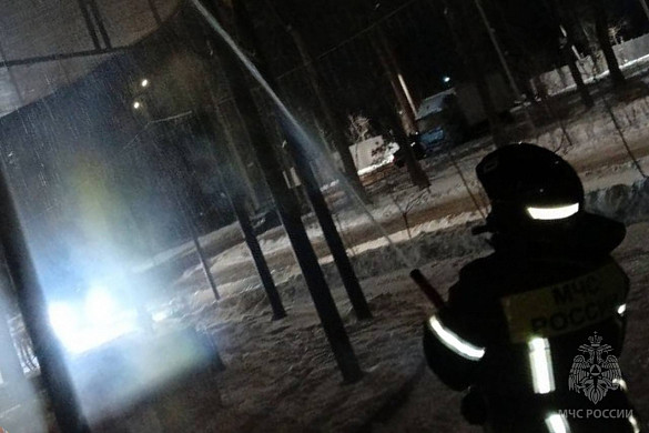 В Фурманове загорелась праздничная гирлянда на беседке