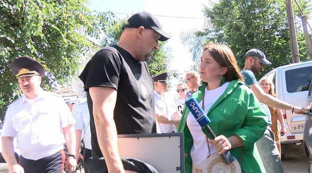 Гоша Куценко застал пьяный дебош в шуйской гостинице