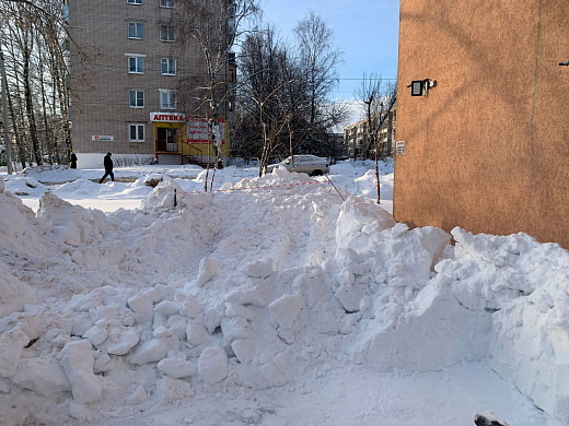 Вход в здание Фурмановского суда  открыт  для маломобильных граждан